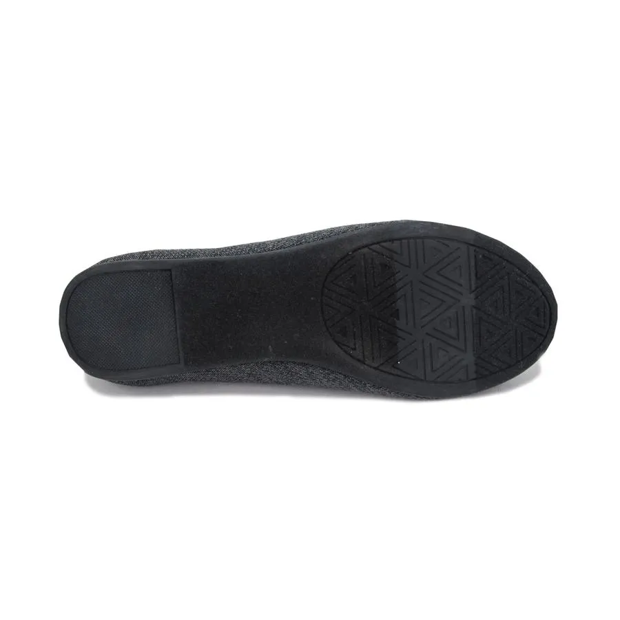 Apex Charcoal Flat