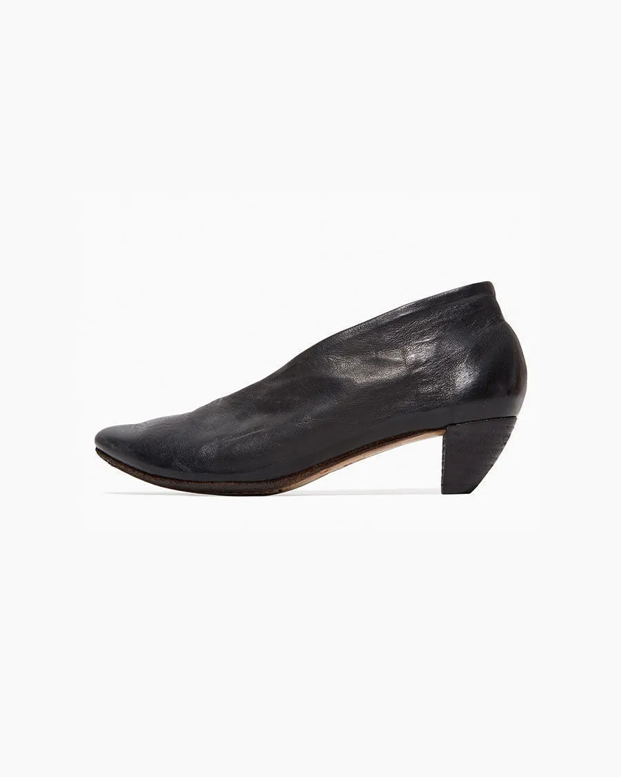 Carruba Low Heel Pump