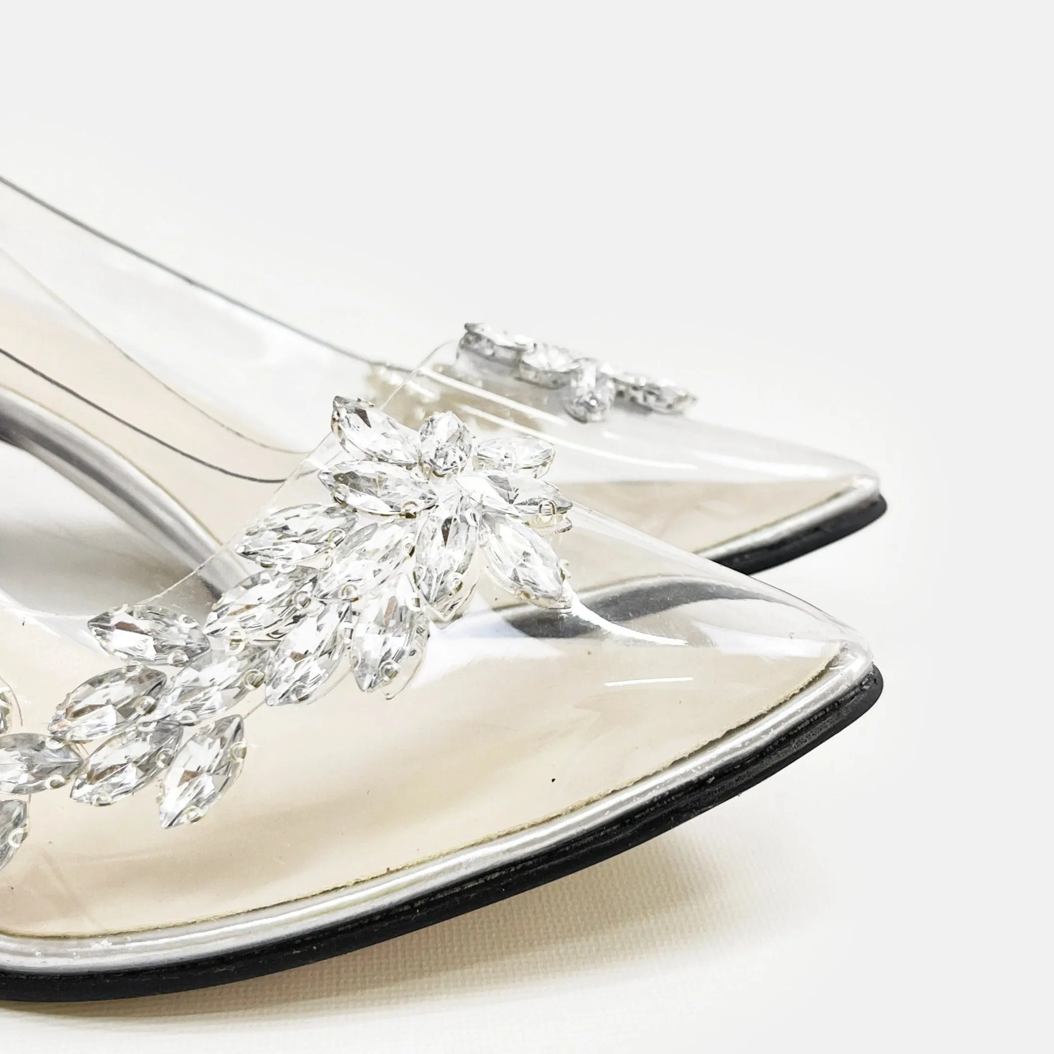 Cindy - Cinderella Shoes Low Silver Heel