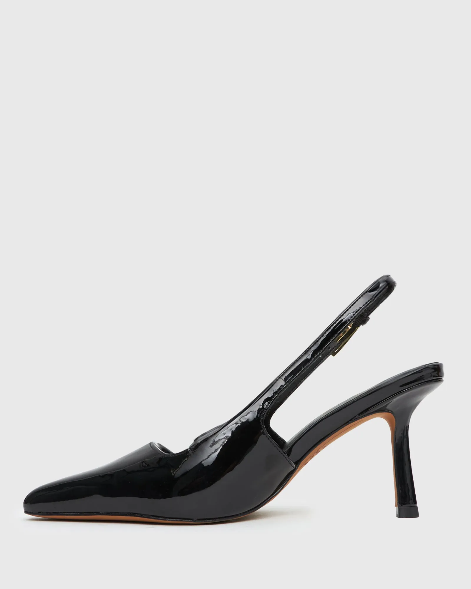 ZINTA Slingback Buckled Point